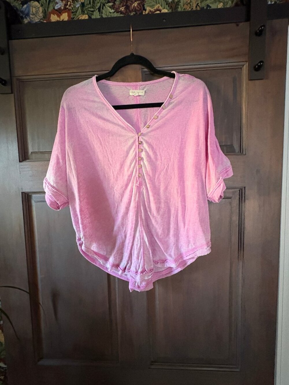Simply Southern Pink loose shirt size medum